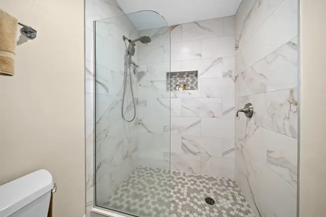 Listing Image for 500 Kapalua Dr 25t6-7 16 of 40