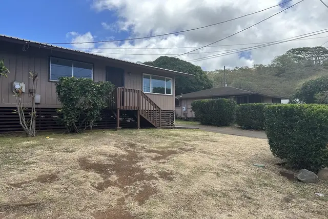 Listing Image for 305 Makua St Units A,b,c & 317 3 of 5