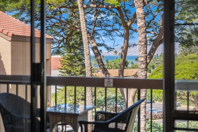 Listing Image for 2191 S Kihei Rd 2413 8 of 32