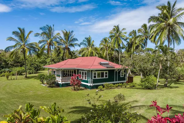 Listing Image for 340 Alalele Pl 28 of 46