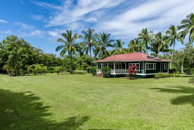 Listing Image for 340 Alalele Pl 30 of 46
