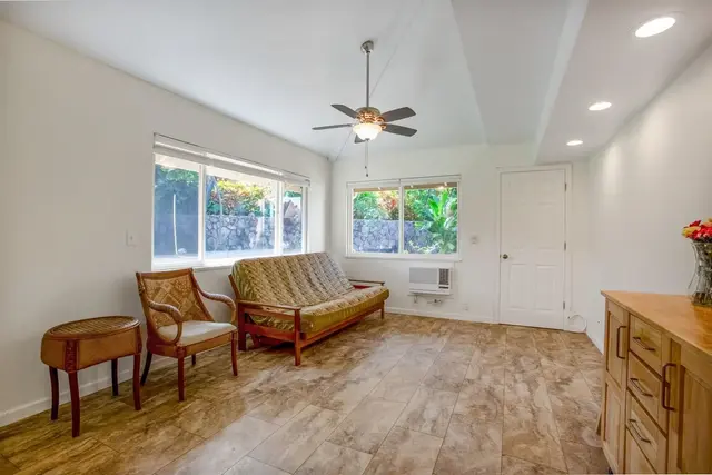 Listing Image for 85 Kepola Pl 34 of 50
