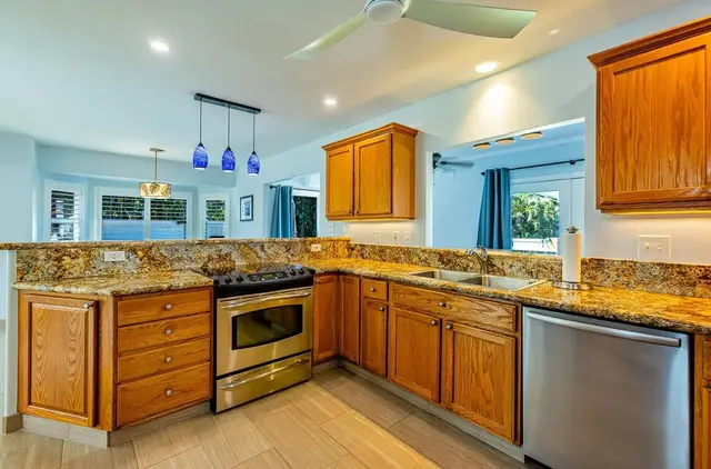 Listing Image for 79 Kahana Ridge Dr 8 of 30