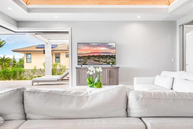 Listing Image for 27 Kaulele Pl 16 of 50