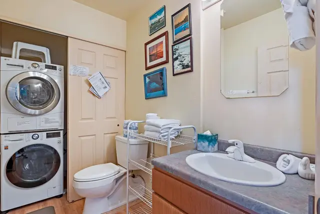 Listing Image for 3559 Lower Honoapiilani Rd 5g 19 of 42