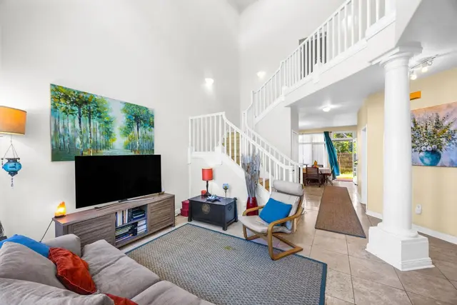 Listing Image for 71 Makawao Ave 3 5 of 28