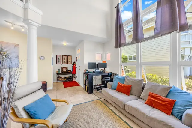 Listing Image for 71 Makawao Ave 3 6 of 28