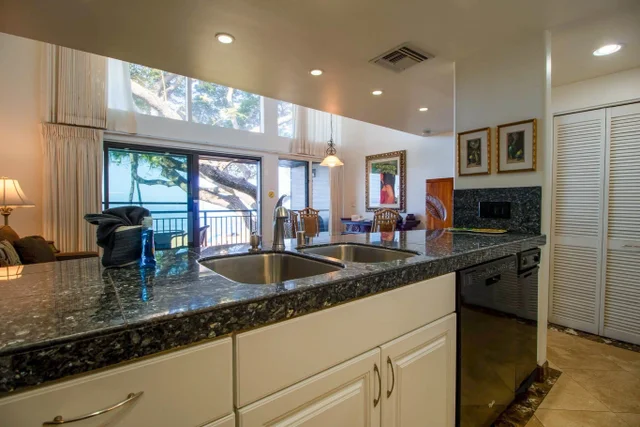 Listing Image for 2230 S Kihei Rd 11 13 of 50