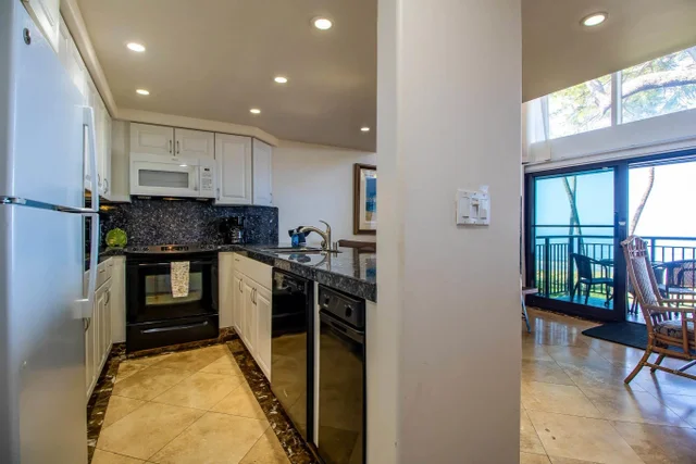 Listing Image for 2230 S Kihei Rd 11 14 of 50