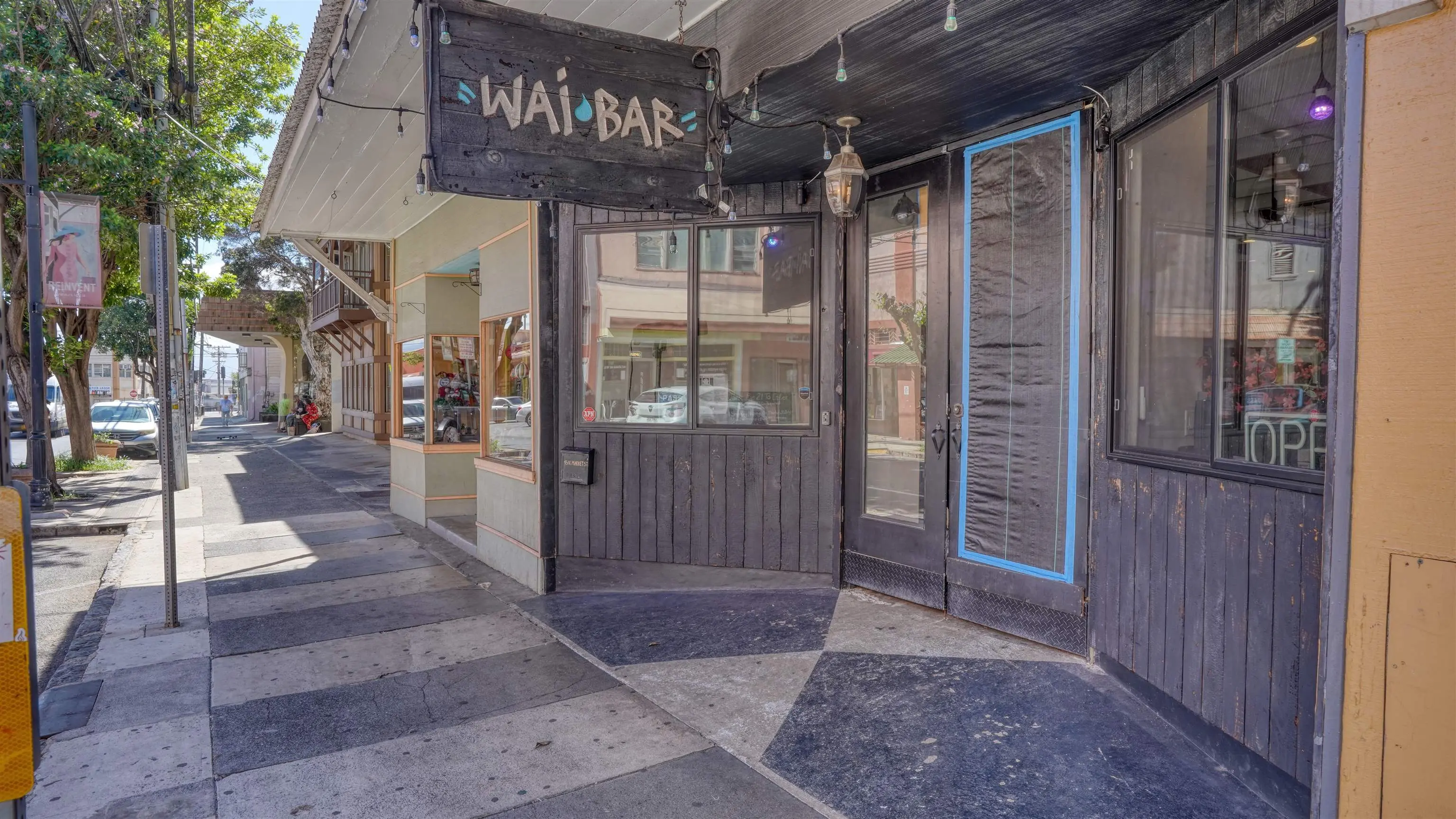 Photo of Listing #408087