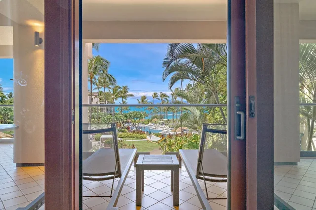 Listing Image for 1 Bay Dr 4201 10 of 24