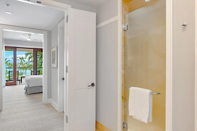 Listing Image for 1 Bay Dr 4201 14 of 24