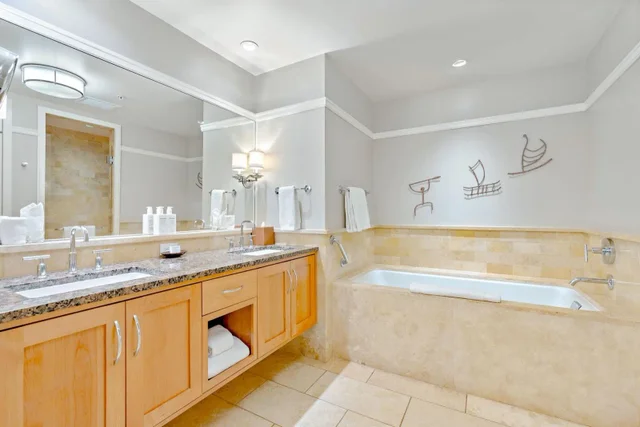 Listing Image for 1 Bay Dr 4201 15 of 24