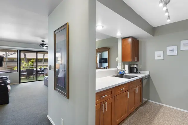 Listing Image for 679 S Kihei Rd A201 16 of 38