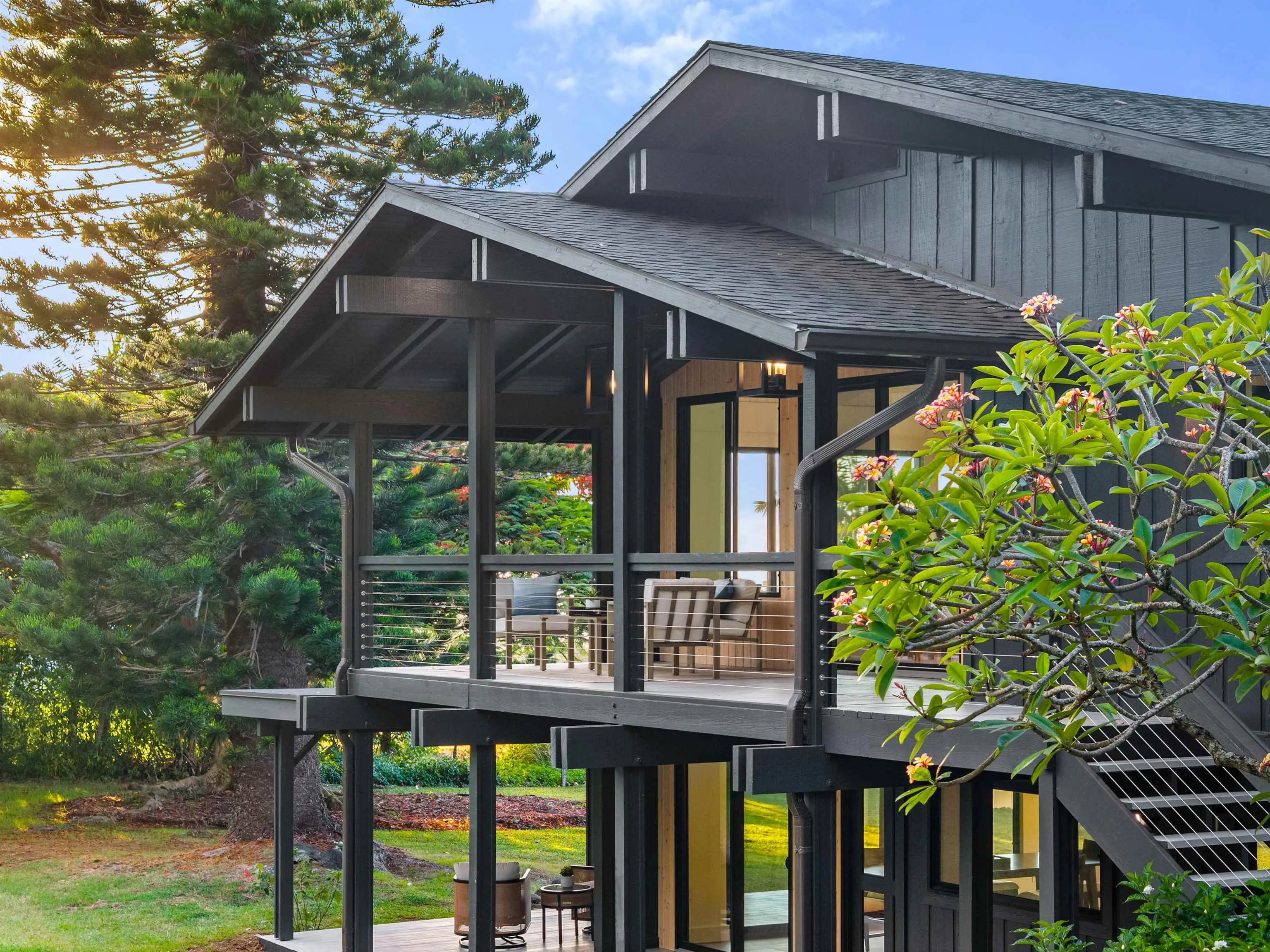 Photo of Listing #408112