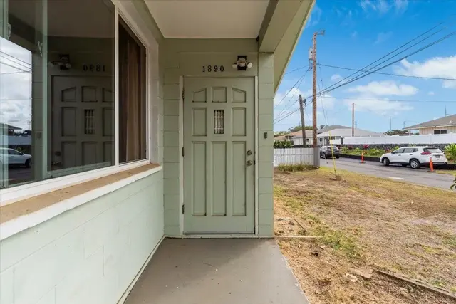 Listing Image for 1890 Makahala Pl 20 of 50