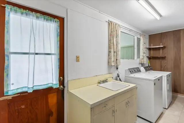 Listing Image for 1890 Makahala Pl 3 of 50