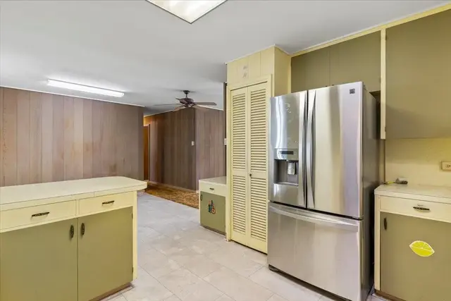 Listing Image for 1890 Makahala Pl 41 of 50