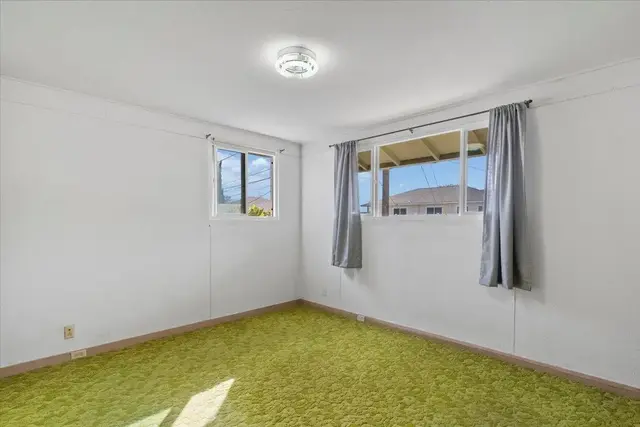 Listing Image for 1890 Makahala Pl 48 of 50