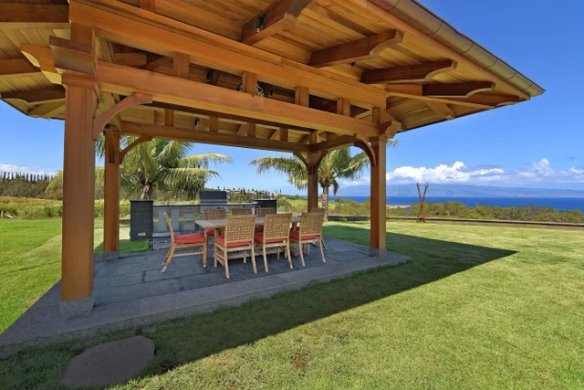 Listing Image for 100 Hawane Loop 1 19 of 30