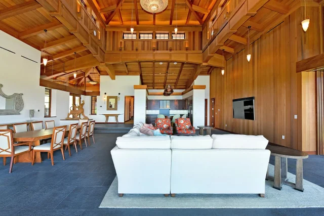 Listing Image for 100 Hawane Loop 1 2 of 30