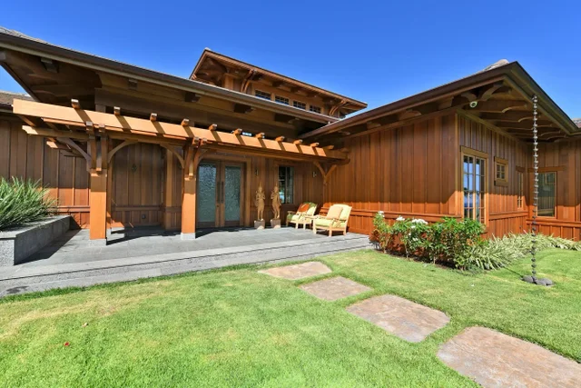 Listing Image for 100 Hawane Loop 1 24 of 30