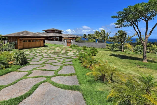 Listing Image for 100 Hawane Loop 1 28 of 30