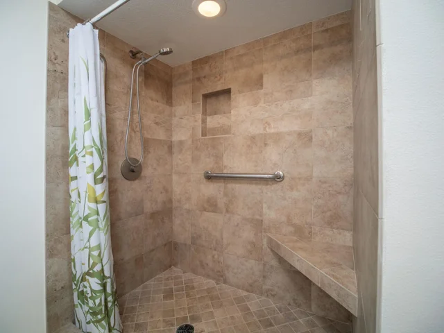 Listing Image for 702 Noweo Pl 27 of 50