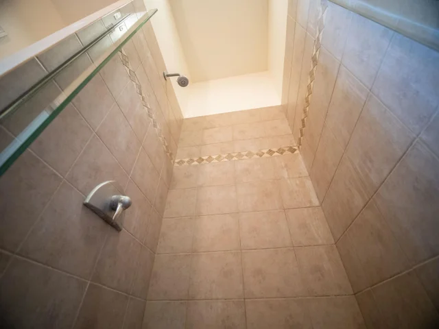 Listing Image for 702 Noweo Pl 43 of 50