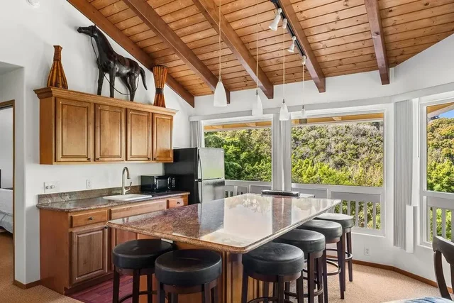 Listing Image for 1444 W Kuiaha Rd 11 of 30