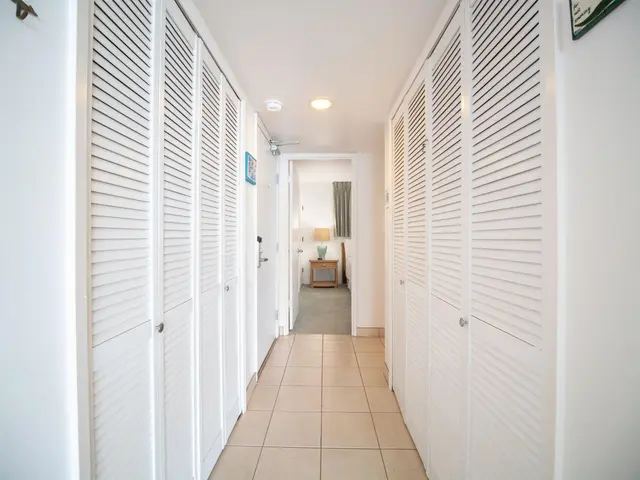 Listing Image for 36 S Kihei Rd 405 16 of 42