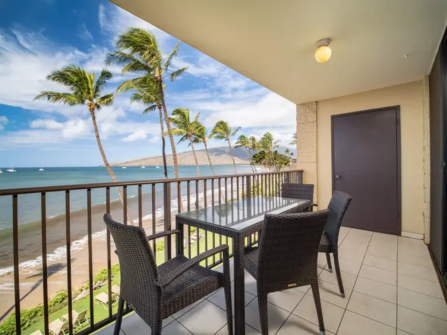 Listing Image for 36 S Kihei Rd 405 6 of 42