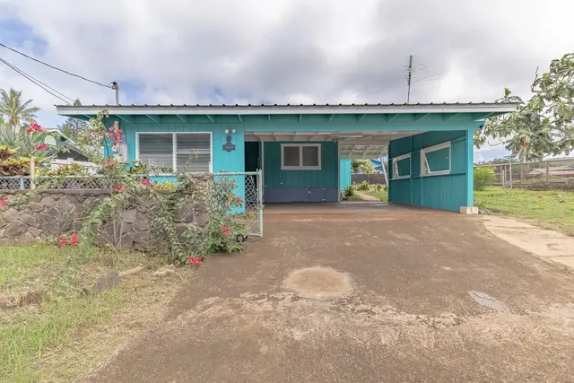 Listing Image for 1810 Farrington Ave 1 of 36