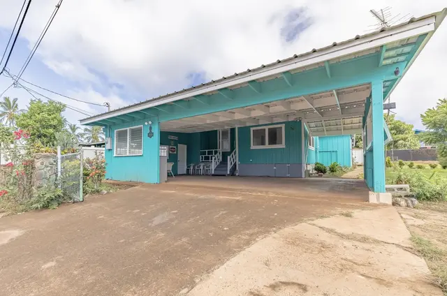 Listing Image for 1810 Farrington Ave 5 of 36