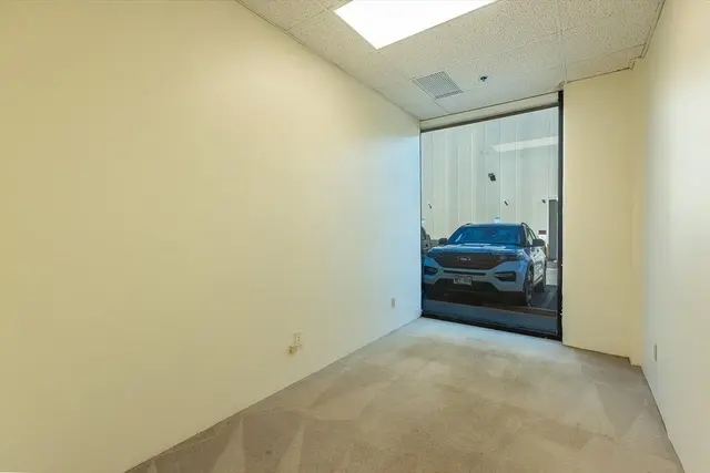 Listing Image for 300 Ohukai Road Rd 300 Ohukai Road B-303 13 of 32