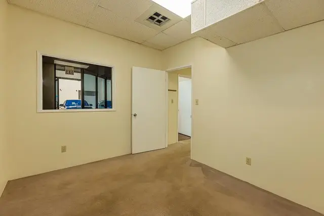 Listing Image for 300 Ohukai Road Rd 300 Ohukai Road B-303 15 of 32