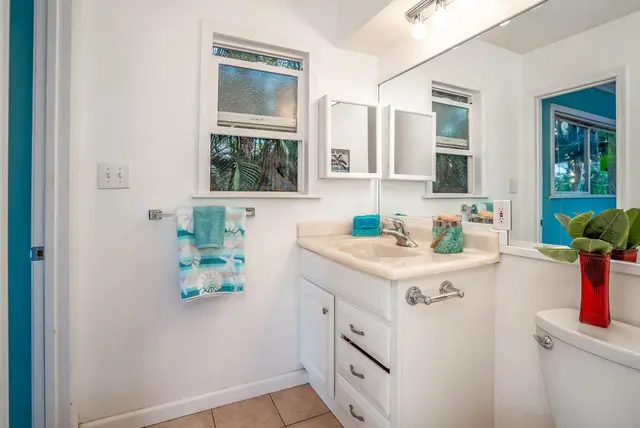 Listing Image for 2817 Panepoo St 11 of 49