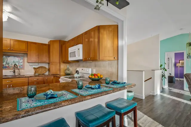 Listing Image for 2817 Panepoo St 12 of 49