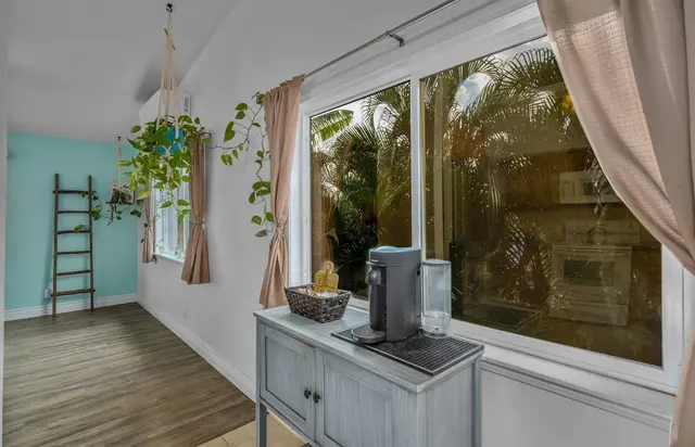Listing Image for 2817 Panepoo St 31 of 49