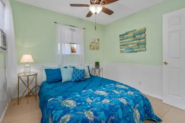 Listing Image for 2817 Panepoo St 37 of 49