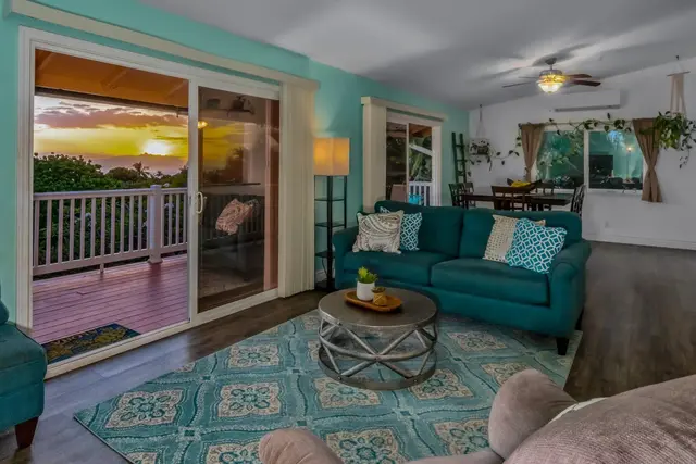 Listing Image for 2817 Panepoo St 4 of 49