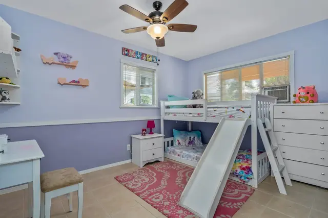 Listing Image for 2817 Panepoo St 40 of 49