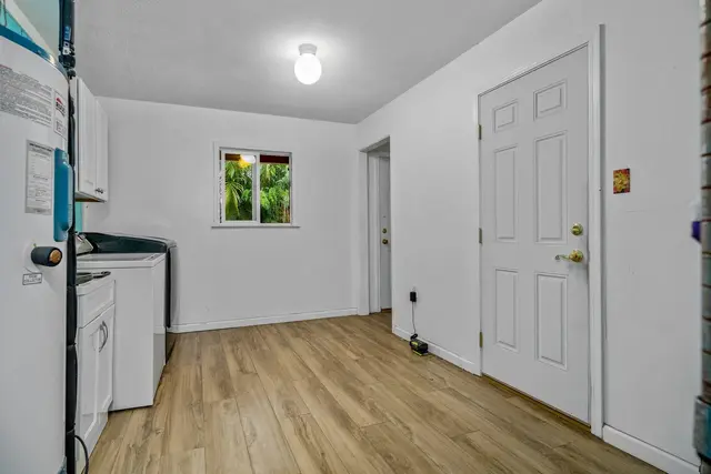 Listing Image for 2817 Panepoo St 45 of 49