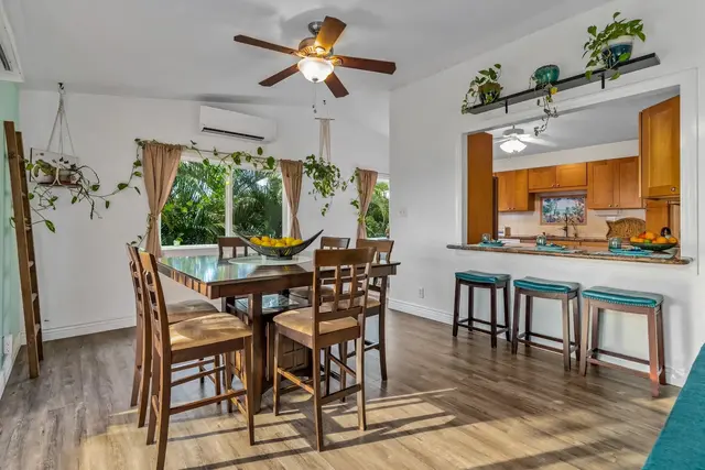 Listing Image for 2817 Panepoo St 5 of 49