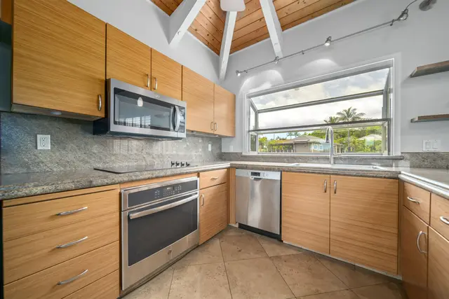 Listing Image for 2217 Auina Pl 5 of 50