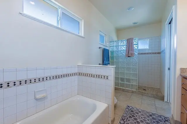 Listing Image for 62 Moolu St 19 of 44