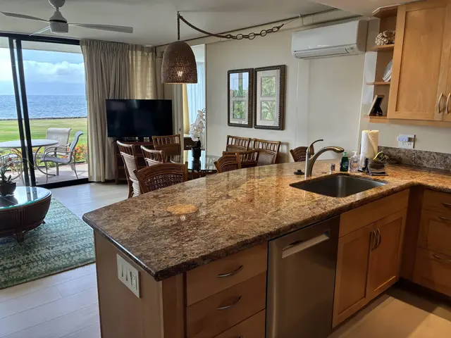 Listing Image for 3543 Lower Honoapiilani Rd L102 7 of 36