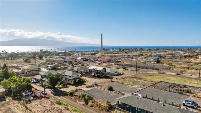Listing Image for 730 Paunau St 14 of 25