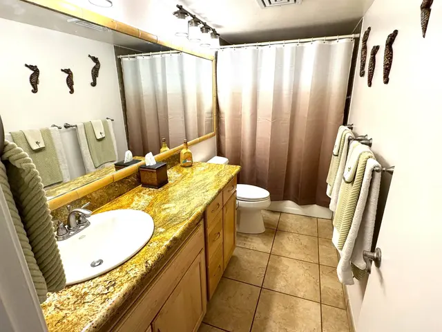 Listing Image for 50 Kepuhi Pl 102 13 of 25