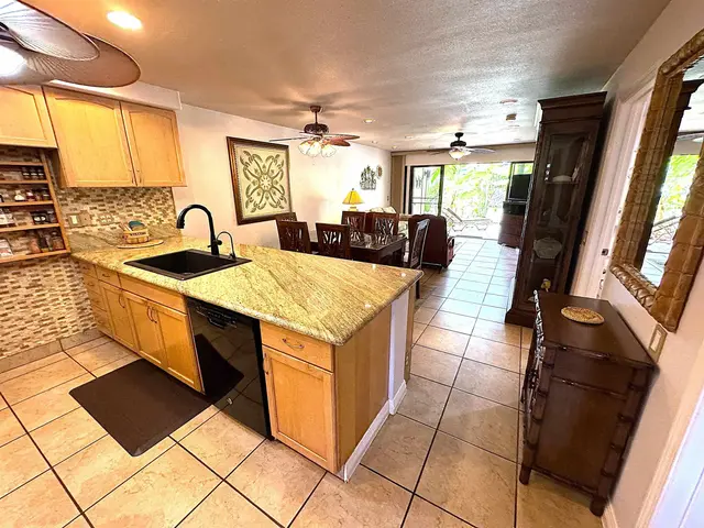 Listing Image for 50 Kepuhi Pl 102 2 of 25